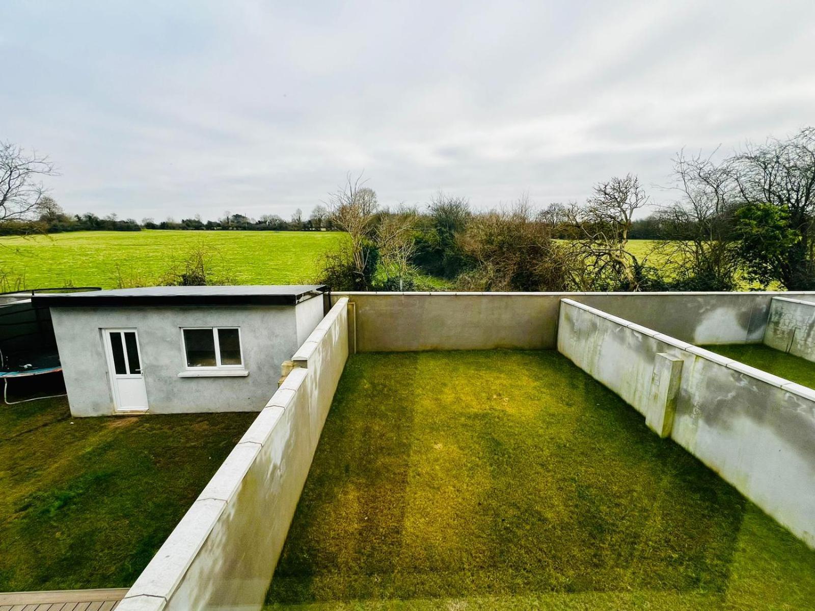 Room In Limerick Junction 外观 照片